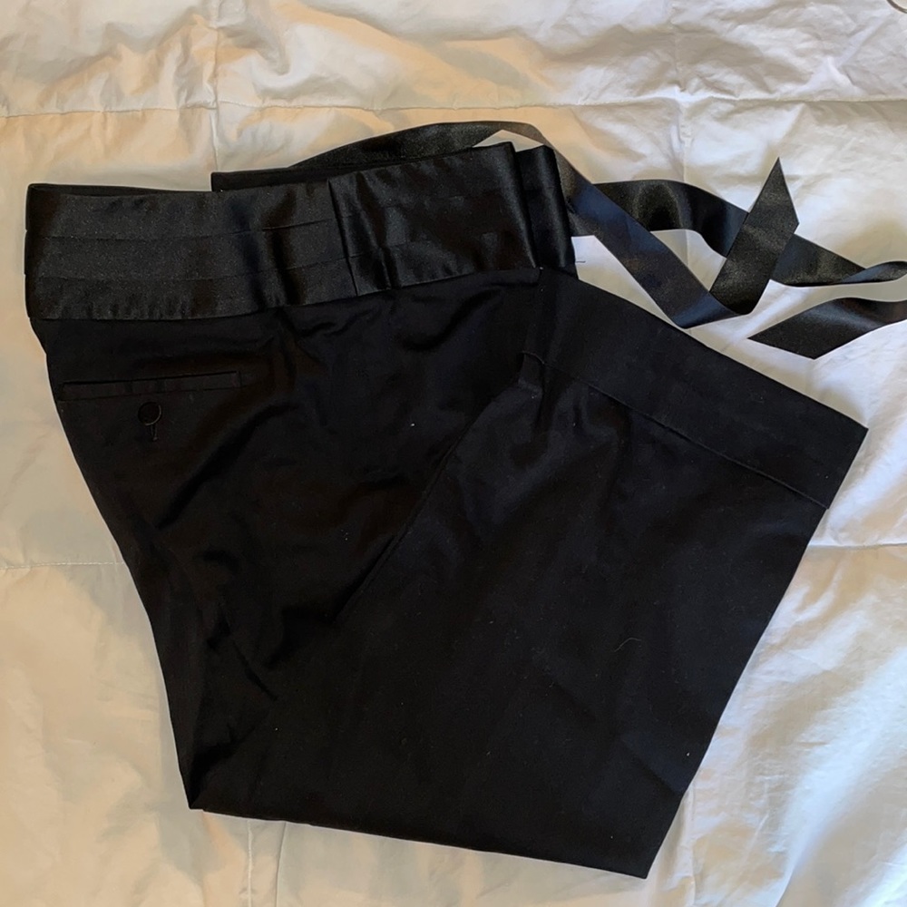 Women’a Dressy Crop Pants
